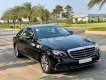 Mercedes-Benz E class  E200   2018 - Cần bán lại xe Mercedes E200 năm sản xuất 2018, màu đen như mới