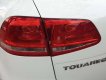 Volkswagen Touareg 2014 - Cần bán gấp Volkswagen Touareg 2014, màu trắng, nhập khẩu nguyên chiếc, giá chỉ 999 triệu