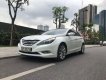 Hyundai Sonata     2010 - Cần bán xe Hyundai Sonata 2010, xe nhập như mới, giá tốt