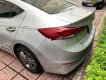 Hyundai Elantra 2016 - Cần bán lại xe Hyundai Elantra đời 2016, màu bạc chính chủ giá cạnh tranh