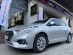 Hyundai Accent   2019 - Cần bán gấp Hyundai Accent sản xuất 2019, màu bạc