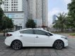 Kia Cerato   2017 - Bán Kia Cerato sản xuất năm 2017, màu trắng, số tự động