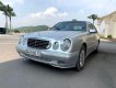 Mercedes-Benz E class   2001 - Xe Mercedes E240 đời 2001, màu bạc, số tự động