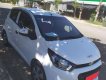 Chevrolet Spark 2018 - Cần bán xe Chevrolet Spark đời 2018, màu trắng xe gia đình