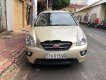 Kia Carens 2010 - Bán xe Kia Carens AT đời 2010, màu vàng chính chủ, 300tr