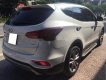 Hyundai Santa Fe 2017 - Bán Hyundai Santa Fe 4x4 sản xuất 2017, màu trắng xe gia đình giá cạnh tranh