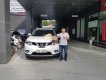 Nissan X trail   2017 - Cần bán lại Nissan X trail năm 2017, màu trắng, chính chủ 