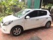 Hyundai i20 2011 - Bán Hyundai i20 AT 1.4 đời 2011, màu trắng xe gia đình, giá chỉ 295 triệu