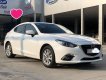 Mazda 3 2017 - Cần bán gấp chiếc xe Mazda 3 sản xuất 2017, màu trắng, hỗ trợ trả góp 70% giá trị xe