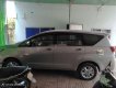 Toyota Innova   E 2018 - Bán Toyota Innova E đời 2018, màu bạc, 600tr