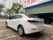 Mazda 3   2018 - Cần bán lại xe Mazda 3 đời 2018, màu trắng, giá 630tr