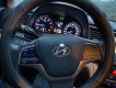 Hyundai Elantra 2017 - Bán Hyundai Elantra 2017, màu trắng xe gia đình