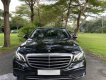 Mercedes-Benz E class 2017 - Bán xe giá siêu rẻ với chiếc Mercedes-Benz E200, đời 2018, màu đen, giao xe nhanh