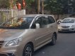 Toyota Innova   2014 - Cần bán gấp Toyota Innova đời 2014 xe gia đình, 389 triệu