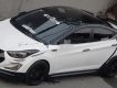 Hyundai Elantra 2015 - Cần bán gấp Hyundai Elantra đời 2015, màu trắng