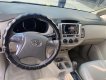 Toyota Innova 2016 - Cần bán Toyota Innova sản xuất năm 2016, màu vàng, 560tr