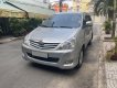 Toyota Innova   2012 - Bán Toyota Innova năm sản xuất 2012, màu bạc số sàn