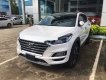 Hyundai Tucson    2020 - Cần bán xe Hyundai Tucson năm 2020, màu trắng, 867tr