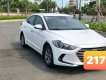 Hyundai Elantra   2017 - Cần bán gấp Hyundai Elantra năm 2017, số sàn