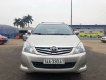 Toyota Innova    2007 - Bán Toyota Innova sản xuất năm 2007, màu bạc xe gia đình, giá chỉ 280 triệu