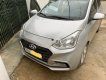 Hyundai Grand i10   2017 - Bán Hyundai Grand i10 đời 2017, màu bạc số sàn, 315tr