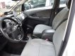 Toyota Innova J 2014 - Bán Toyota Innova J đời 2014, màu trắng