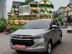 Toyota Innova 2.0E 2017 - Bán xe Toyota Innova 2.0E sản xuất 2017, màu bạc