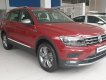 Volkswagen Tiguan Luxury 2019 - Volkswagen Tiguan Luxury nhập khẩu, màu đỏ tặng quà hấp dẫn khi mua xe