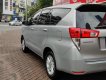 Toyota Innova 2.0E 2016 - Bán xe Toyota Innova 2.0E 2016, màu bạc, chính chủ, giá 555tr