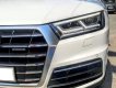 Audi Q5 2018 - Cần bán hoặc giao lưu Audi Q5 AT màu trắng, còn thơm mùi mới