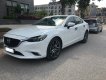 Mazda 6 2017 - Bán Mazda 6 màu trắng nội thất đen, SX 2017, xe gia đình đi giữ gìn còn rất mới