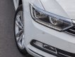 Volkswagen Passat comfort 2017 - Cần bán xe Volkswagen Passat comfort đời 2017, màu trắng, xe nhập