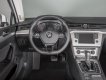Volkswagen Passat comfort 2017 - Cần bán xe Volkswagen Passat comfort đời 2017, màu trắng, xe nhập