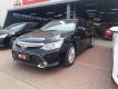 Toyota Camry 2.0E 2017 - Bán Toyota Camry 2.0E đời 2017, màu đen, xe nhập