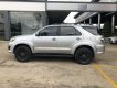 Toyota Fortuner V 2014 - Cần bán xe Toyota Fortuner V đời 2014, màu bạc đi mới 104.000km. Xe bao đẹp, giá còn Fix mạnh