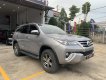 Toyota Fortuner G 2018 - Bán Toyota Fortuner G đời 2018, màu bạc, xe nhập, số sàn