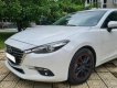 Mazda 3 2017 - Cần bán gấp Mazda 3 1.5AT đời 2017, màu trắng