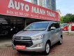 Toyota Innova 2.0E 2017 - Bán Toyota Innova 2.0E đời 2017, màu bạc, số sàn