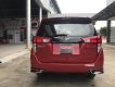 Toyota Innova Venturer 2017 - Cần bán lại xe Toyota Innova Venturer đời 2017, màu đỏ