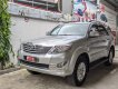 Toyota Fortuner V 2014 - Bán xe Toyota Fortuner V sản xuất 2014, màu bạc, 640 triệu