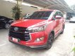 Toyota Innova Venturer 2019 - Cần bán lại xe Toyota Innova venturer sản xuất 2019, màu đỏ