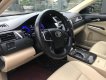 Toyota Camry 2.0E 2016 - Bán xe Toyota Camry 2.0E sản xuất 2016, màu trắng, nhập khẩu chính hãng, giá chỉ 800 triệu