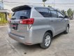 Toyota Innova 2018 - Cần bán Toyota Innova E đời 2018, màu bạc siêu chất -xe đẹp như mới - giá còn fix