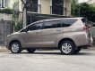 Toyota Innova 2017 - Gia đình tôi cần bán Toyota Innova 2017, số sàn, màu xám