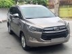 Toyota Innova 2017 - Gia đình tôi cần bán Toyota Innova 2017, số sàn, màu xám