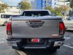 Toyota Hilux   2019 - Cần bán gấp Toyota Hilux 2.8 4x4 số tự động đời 2019, màu bạc lướt 17000km giá cực tốt