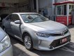 Toyota Camry 2.0 E 2017 - Bán Toyota Camry 2.0 E đời 2017, màu bạc