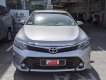 Toyota Camry 2.0 E 2017 - Bán Toyota Camry 2.0 E đời 2017, màu bạc