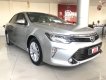 Toyota Camry 2.0E 2017 - Bán Toyota Camry 2.0E 2017, màu bạc biển SG