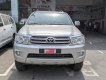 Toyota Fortuner 2011 - Cần bán xe Toyota Fortuner đời 2011, màu bạc - biển SG mới chạy 84.000km - giá còn fix